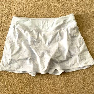 Lululemon Tennis Skirt - GUC Sz 8